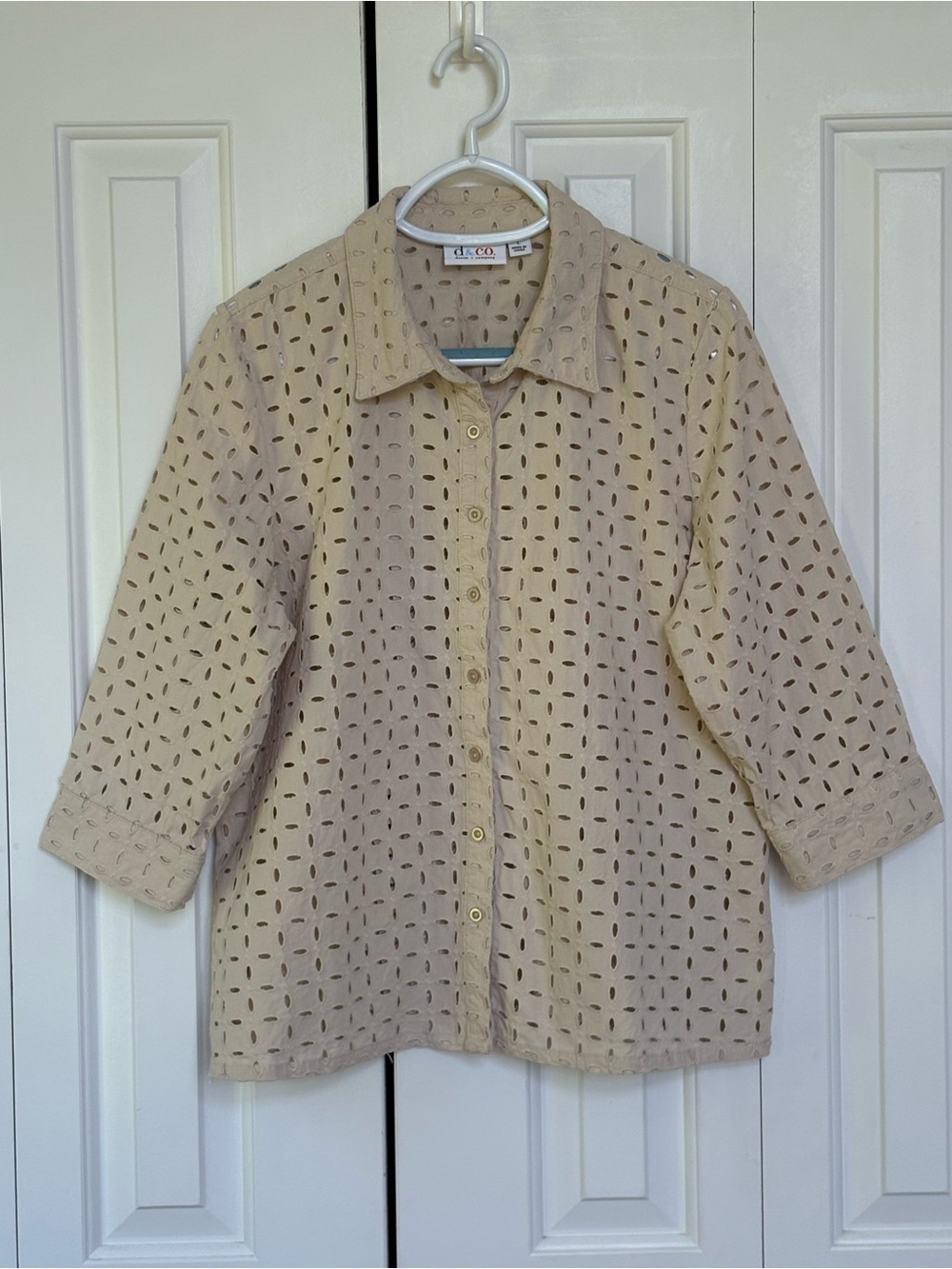 Denim & Co. 3/4-Sleeve Eyelet Button-Down Shirt - Size Large